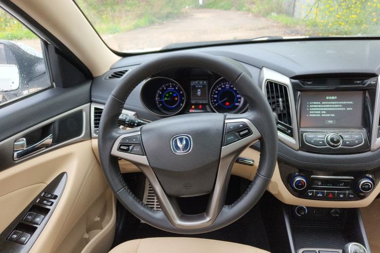 Used CHANGAN Eado 2016 1.6L Manual Fashion Edition Steering Wheel
