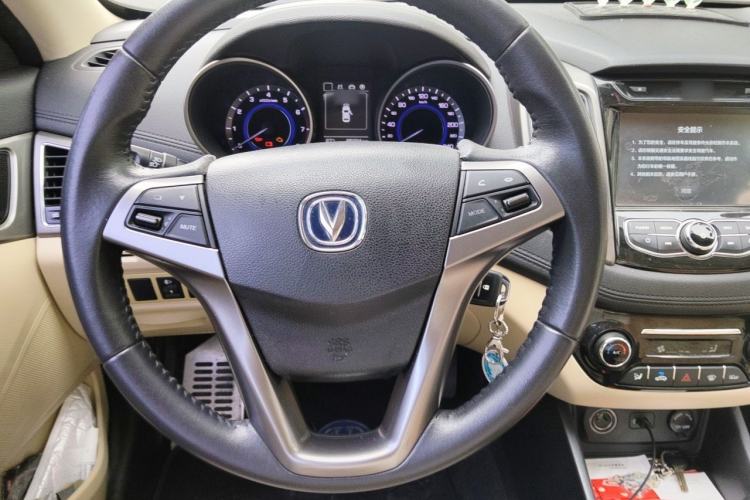 Used CHANGAN Eado 2016 1.6L Manual Fashion Edition Steering Wheel