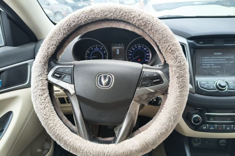 Used CHANGAN Eado 2016 1.6L Manual Fashion Edition Steering Wheel