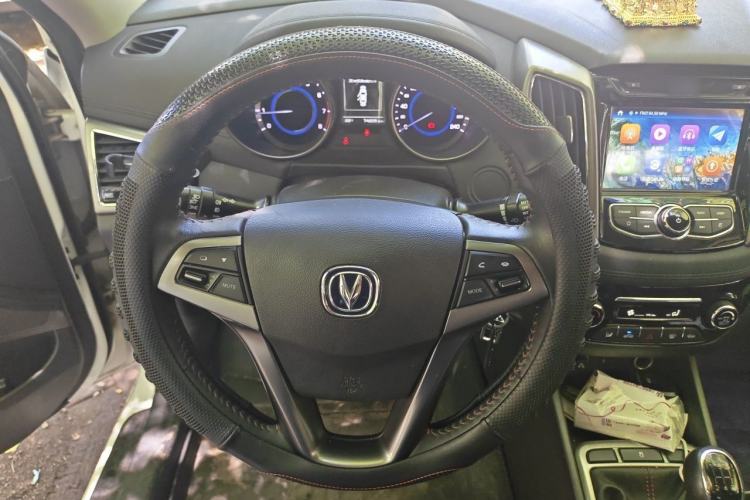 Used CHANGAN Eado 2016 1.6L Manual Fashion Edition Steering Wheel