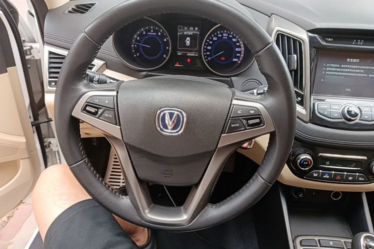 Used CHANGAN Eado 2016 1.6L Manual Fashion Edition Steering Wheel