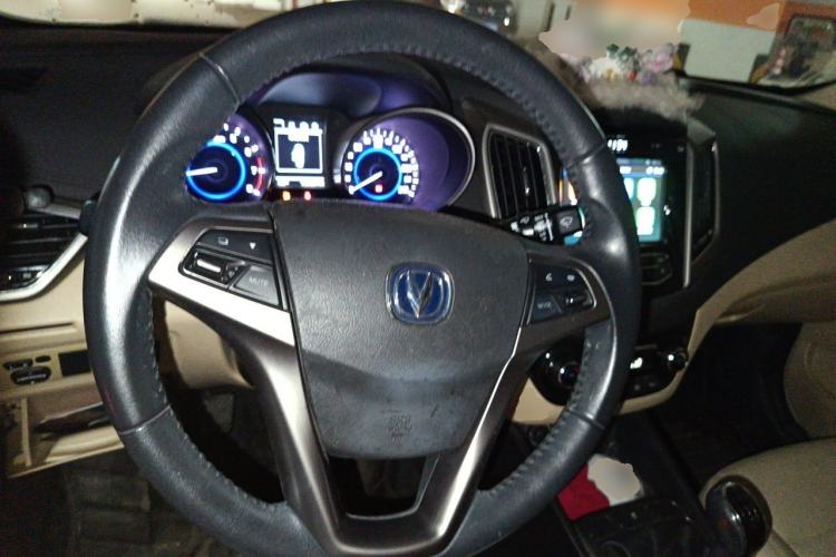 Used CHANGAN Eado 2016 1.6L Manual Fashion Edition Steering Wheel