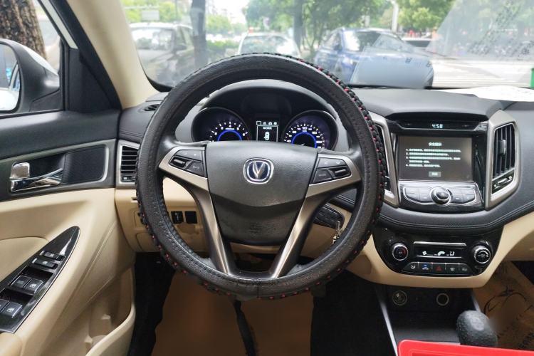 Used CHANGAN Eado 2016 1.6L Manual Fashion Edition Steering Wheel
