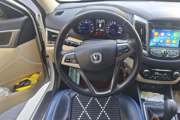 Used CHANGAN Eado 2016 1.6L Manual Fashion Edition Steering Wheel