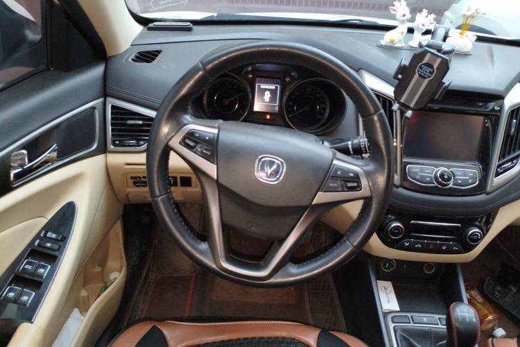Used CHANGAN Eado 2016 1.6L Manual Fashion Edition Steering Wheel