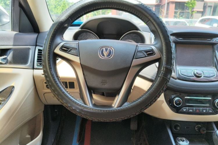 Used CHANGAN Eado 2016 1.6L Manual Fashion Edition Steering Wheel