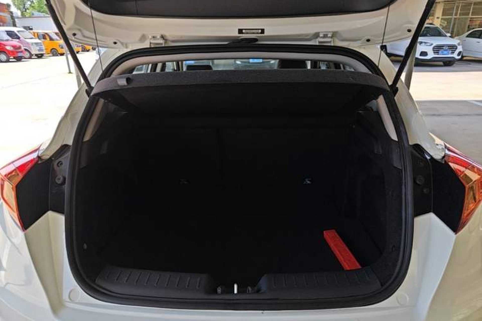 Used CHANGAN Eado 2016 1.6L GDI Automatic Cool Edition Trunk