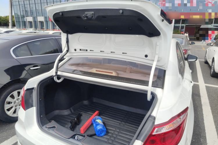 Used CHANGAN Eado 2016 1.6L Automatic Trend Model Trunk