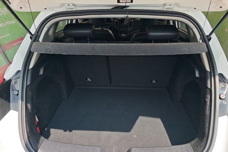 Used CHANGAN Eado 2016 1.6L Automatic Junku Model Trunk