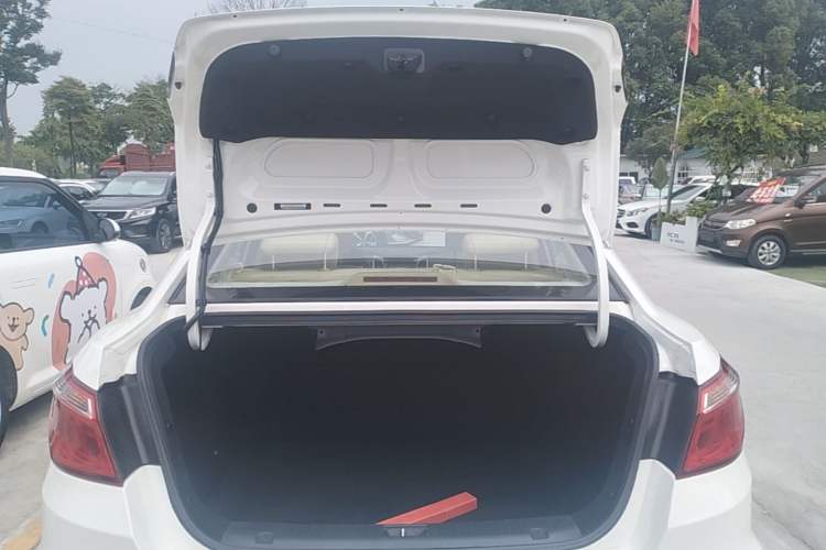 Used CHANGAN Eado 2016 1.6L Automatic Trend Model Trunk