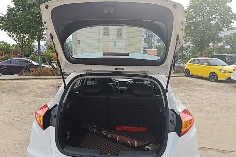 Used CHANGAN Eado 2016 1.6L Manual Junku Model Trunk