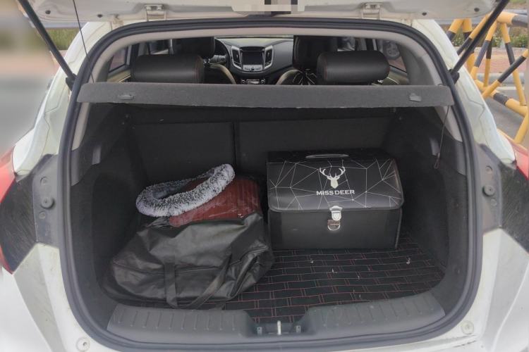 Used CHANGAN Eado 2016 1.6L Automatic Junku Model Trunk