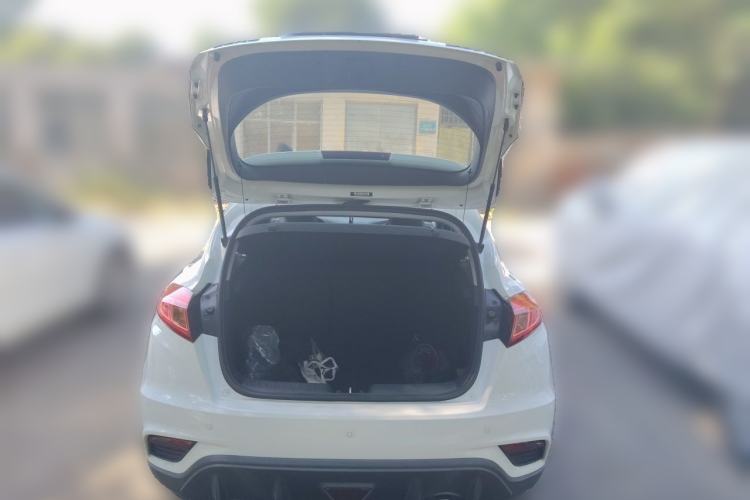 Used CHANGAN Eado 2016 1.6L Manual Junku Model Trunk