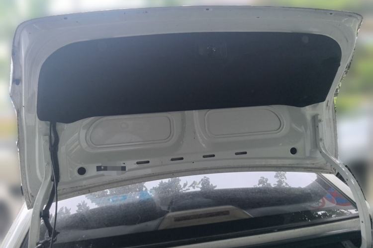 Used CHANGAN Eado 2016 1.6L Manual Fashion Edition Trunk