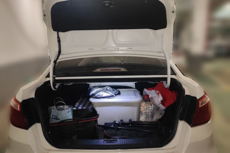 Used CHANGAN Eado 2016 1.6L Manual Fashion Edition Trunk