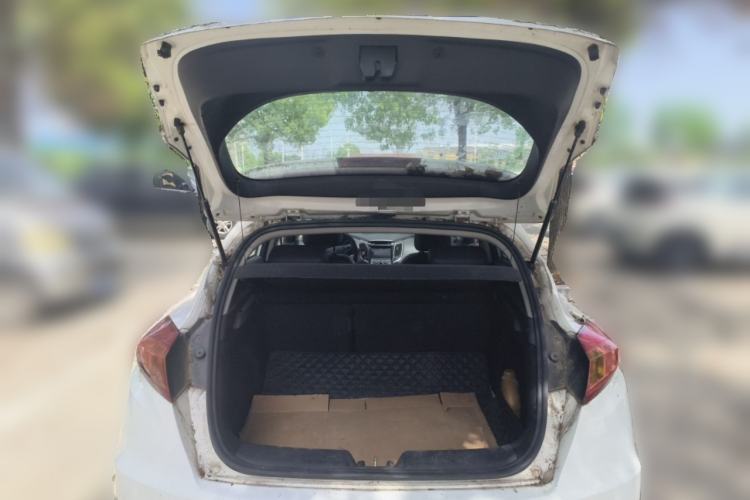 Used CHANGAN Eado 2016 1.6L Manual Junku Model Trunk
