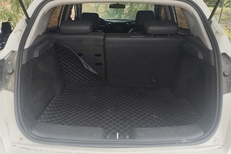 Used CHANGAN Eado 2016 1.6L Manual Junku Model Trunk