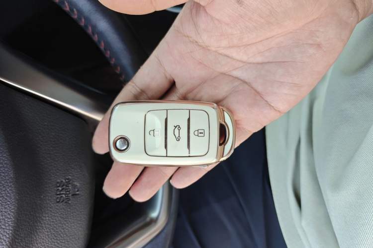 Used CHANGAN Eado 2016 1.6L Manual Fashion Edition Vehicle Key