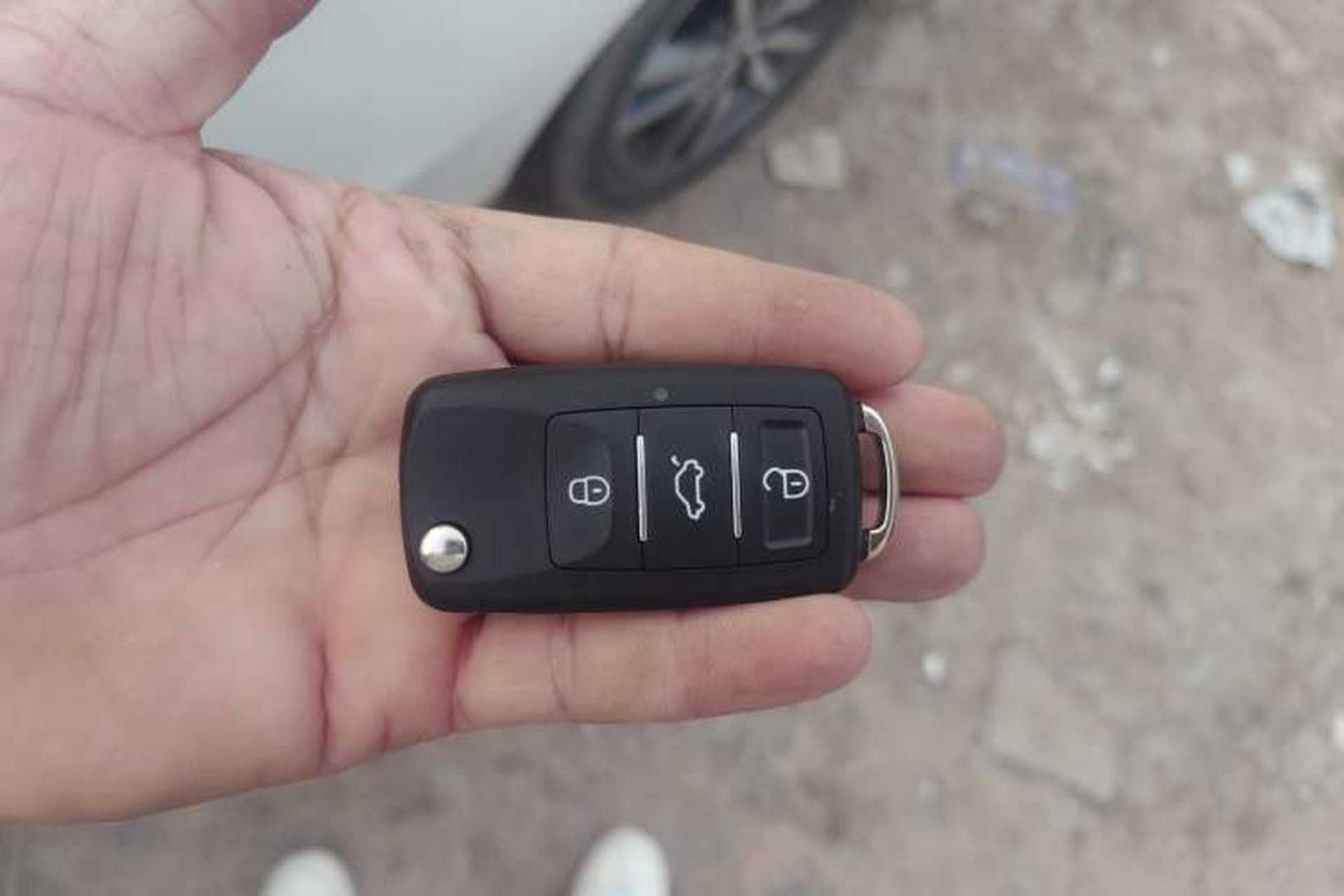 Used CHANGAN Eado 2016 Blue Motion 1.6L Manual Navigation Model Vehicle Key