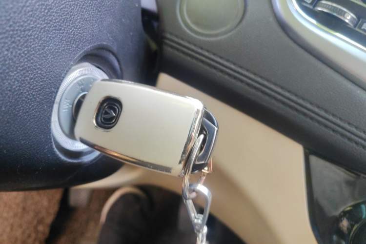 Used CHANGAN Eado 2016 1.6L Manual Fashion Edition Vehicle Key