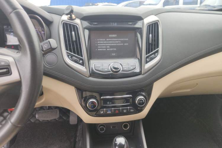 Used CHANGAN Eado 2016 1.6L Automatic Trend Model Audio And AC Panel
