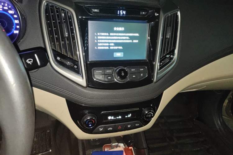 Used CHANGAN Eado 2016 1.6L Automatic Trend Model Audio And AC Panel