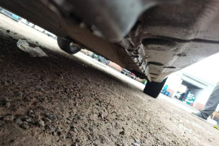 Used CHANGAN Eado 2016 1.6L GDI Automatic JingShang Model Chassis Front Left