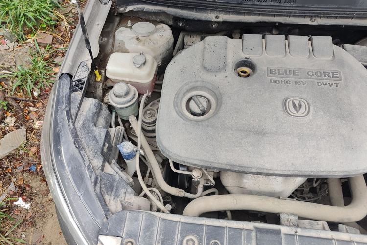 Used CHANGAN Eado 2016 1.6L Manual Fashion Edition Engine Bay Right