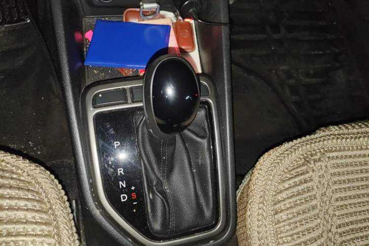 Used CHANGAN Eado 2016 1.6L Automatic Trend Model Gear Lever