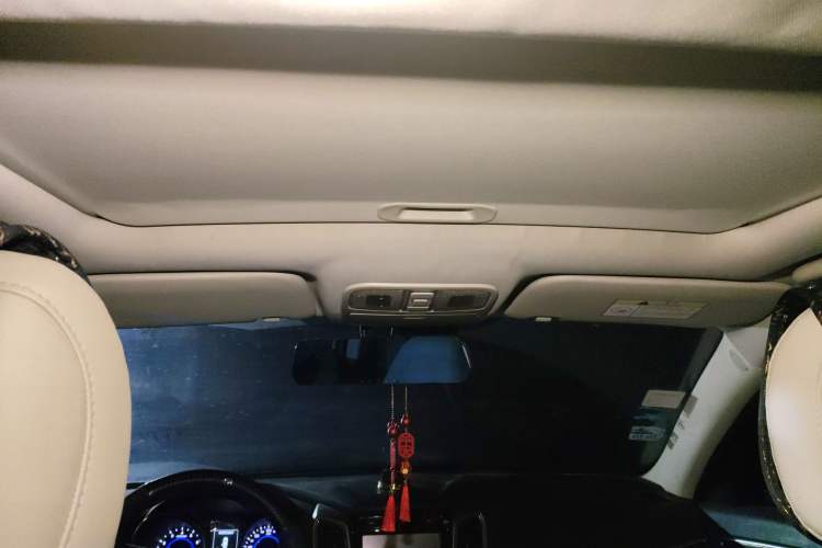 Used CHANGAN Eado 2016 1.6L Automatic Trend Model Headliner