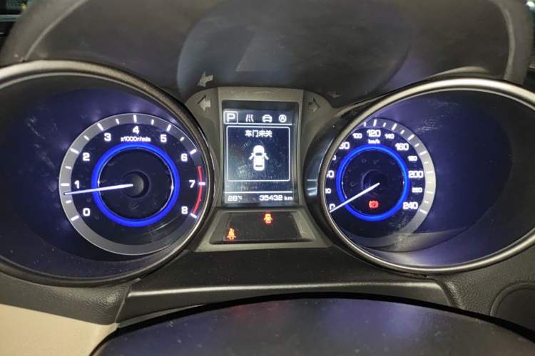 Used CHANGAN Eado 2016 1.6L Automatic Trend Model Instrument Cluster