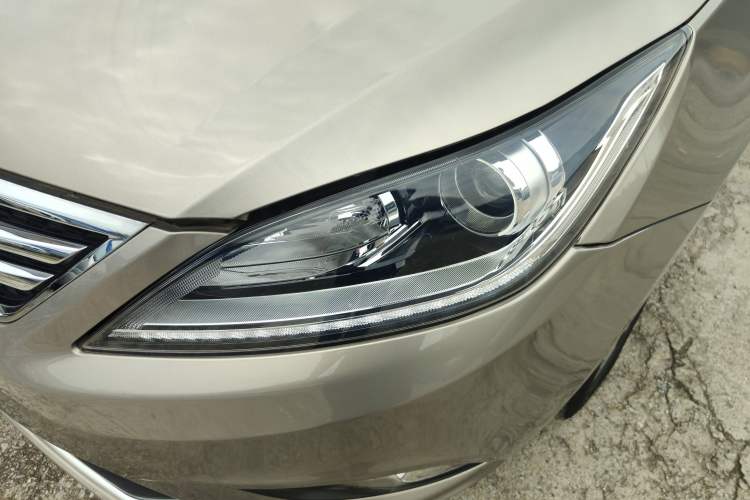 Used CHANGAN Eado 2016 1.6L Automatic Trend Model Left Front Headlight
