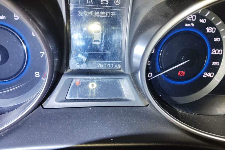 Used CHANGAN Eado 2016 1.6L Manual Fashion Edition Odometer Close Up