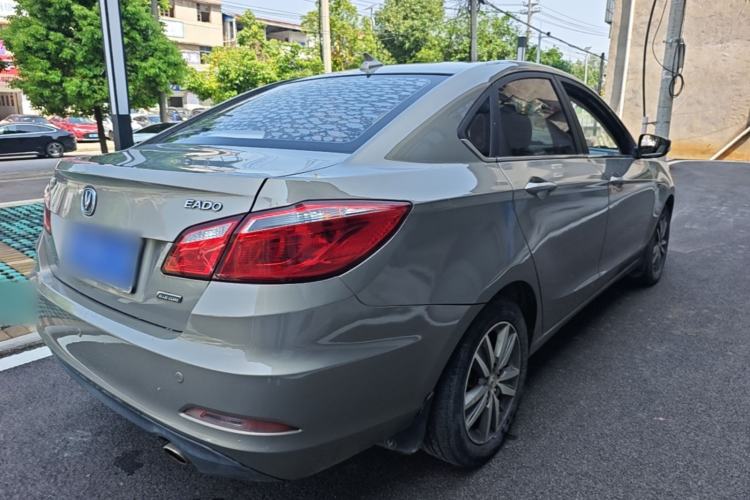 Used CHANGAN Eado 2016 1.6L Manual Fashion Edition Rear Right 45 Deg
