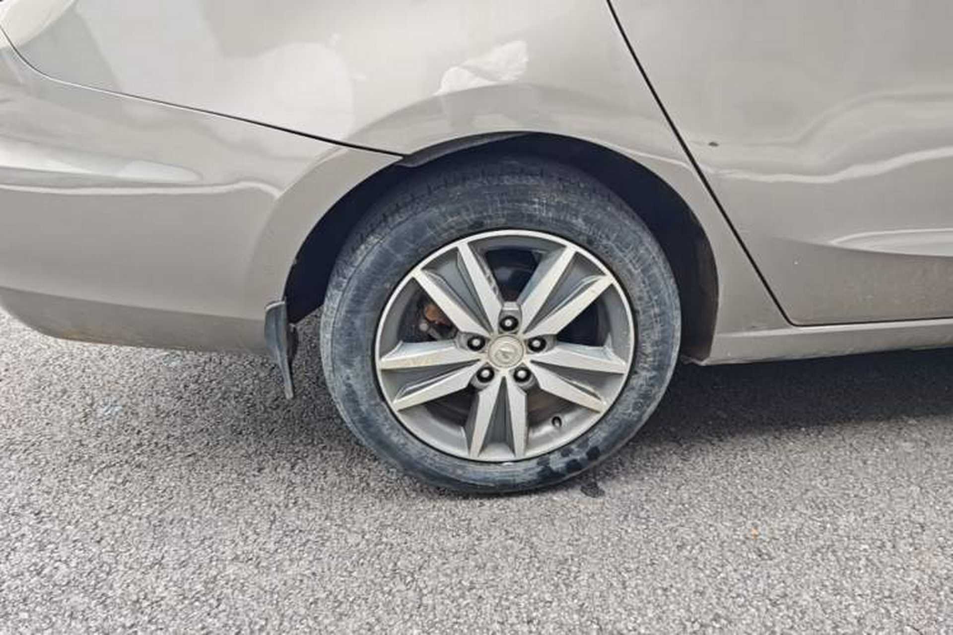 Used CHANGAN Eado 2016 1.6L Manual Fashion Edition Right Rear Wheel Hub