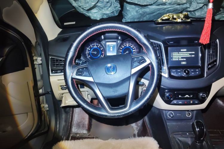 Used CHANGAN Eado 2016 1.6L Manual Fashion Edition Steering Wheel