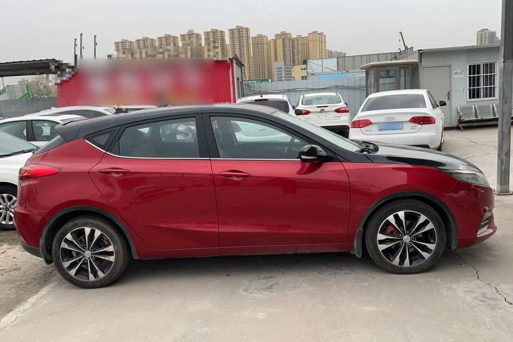 Used CHANGAN Eado 2017 RS 1.5T DCT Dynamic Edition Exterior 2