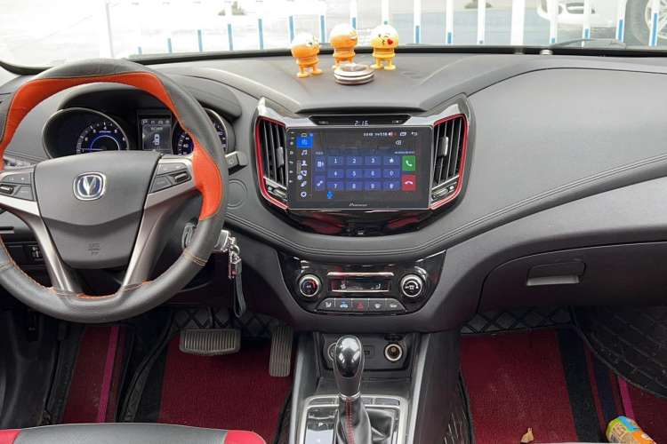 Used CHANGAN Eado 2017 RS 1.5T DCT Dynamic Edition Interior 3