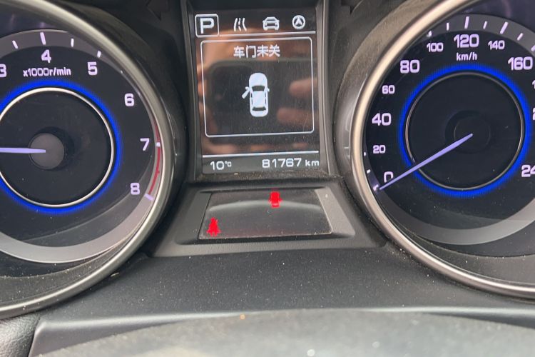Used CHANGAN Eado 2017 RS 1.5T DCT Dynamic Edition Odometer Close Up