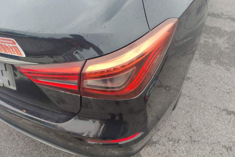 Used CHANGAN Eado 2018 1.6L GDI Manual Fashion Edition Right Rear Taillight