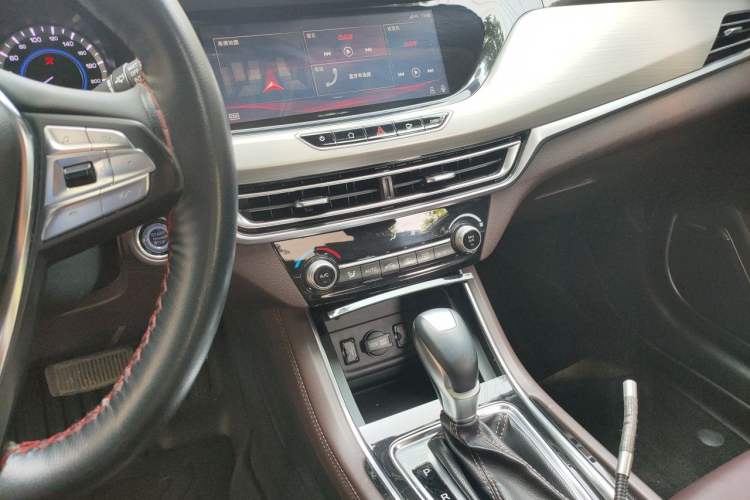 Used CHANGAN Eado 2018 1.6L GDI Automatic LingShang Model Audio And AC Panel