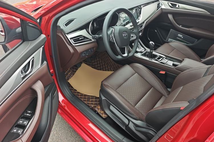 Used CHANGAN Eado 2018 1.6L GDI Manual LingShang Model Driver Seat