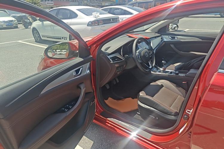 Used CHANGAN Eado 2018 1.6L GDI Manual Prestige Model Driver Seat