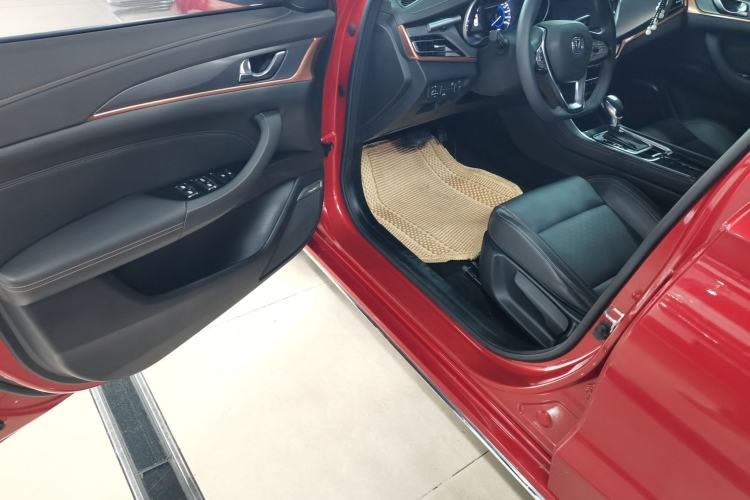 Used CHANGAN Eado 2018 1.6L GDI Automatic Trendy Model China V Standard Driver Seat