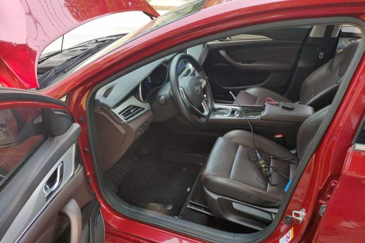 Used CHANGAN Eado 2018 1.6L GDI Automatic LingShang Model Driver Seat