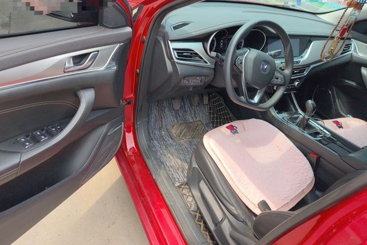 Used CHANGAN Eado 2018 High-Energy Edition 1.6L GDI Manual Pioneer Model China V Standard Driver Seat