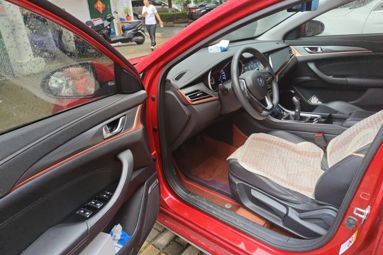 Used CHANGAN Eado 2018 1.6L GDI Manual Trendy Model China V Standard Driver Seat