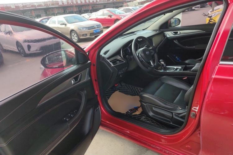 Used CHANGAN Eado 2018 High-Energy Edition 1.6L GDI Automatic Pioneer Model China V Standard Driver Seat