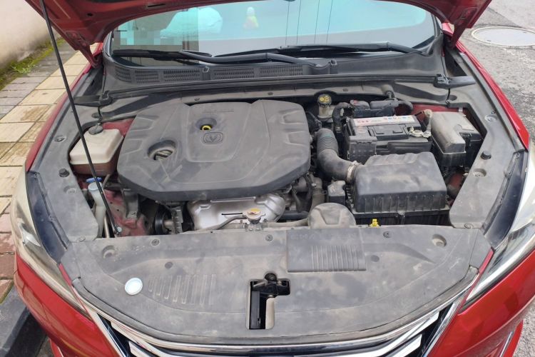 Used CHANGAN Eado 2018 High-Energy Edition 1.6L GDI Manual Pioneer Model China V Standard Engine Bay
