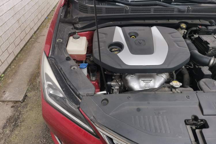 Used CHANGAN Eado 2018 1.6L GDI Manual Fashion Edition Engine Bay Right
